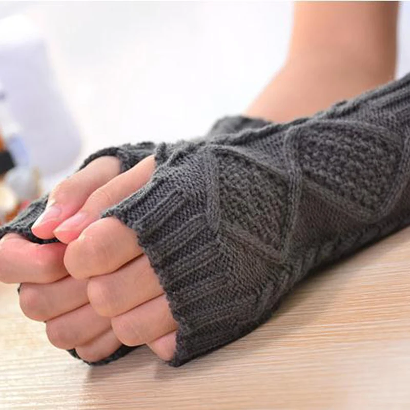 

New Fashion Solid Color Short Half Finger Fingerless Knit Wrist Glove Winter Warm Workout For Women