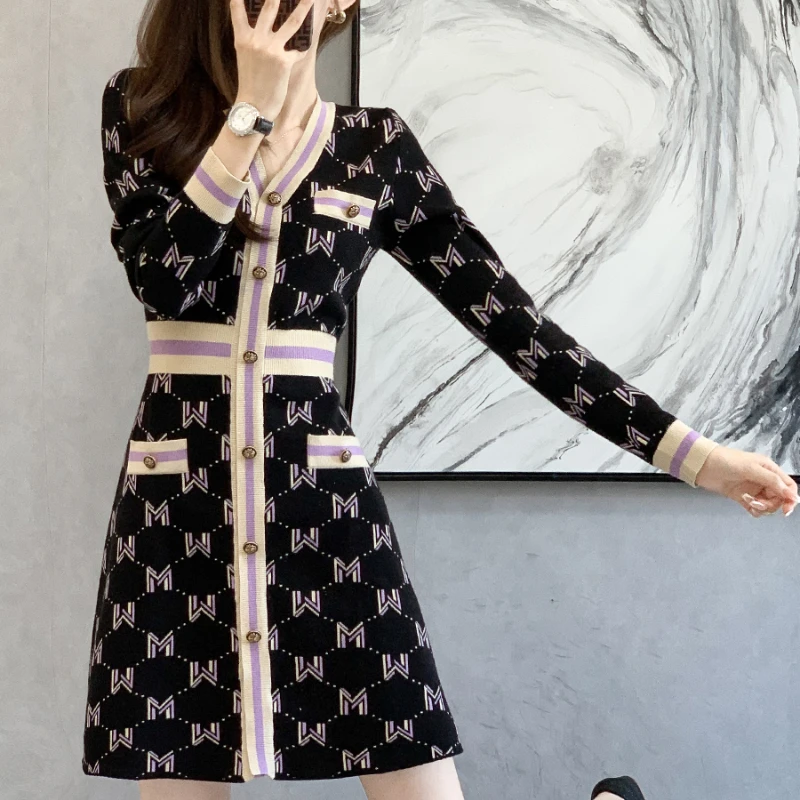 Женское трикотажное платье-макси винтажное платье с длинным рукавом и V-образным