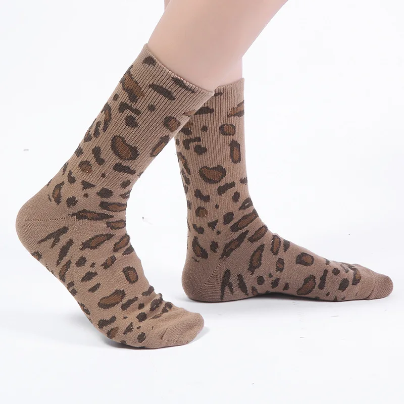 

Winter Korean style leopard print women's socks personality tube socks fashion trend cotton socks