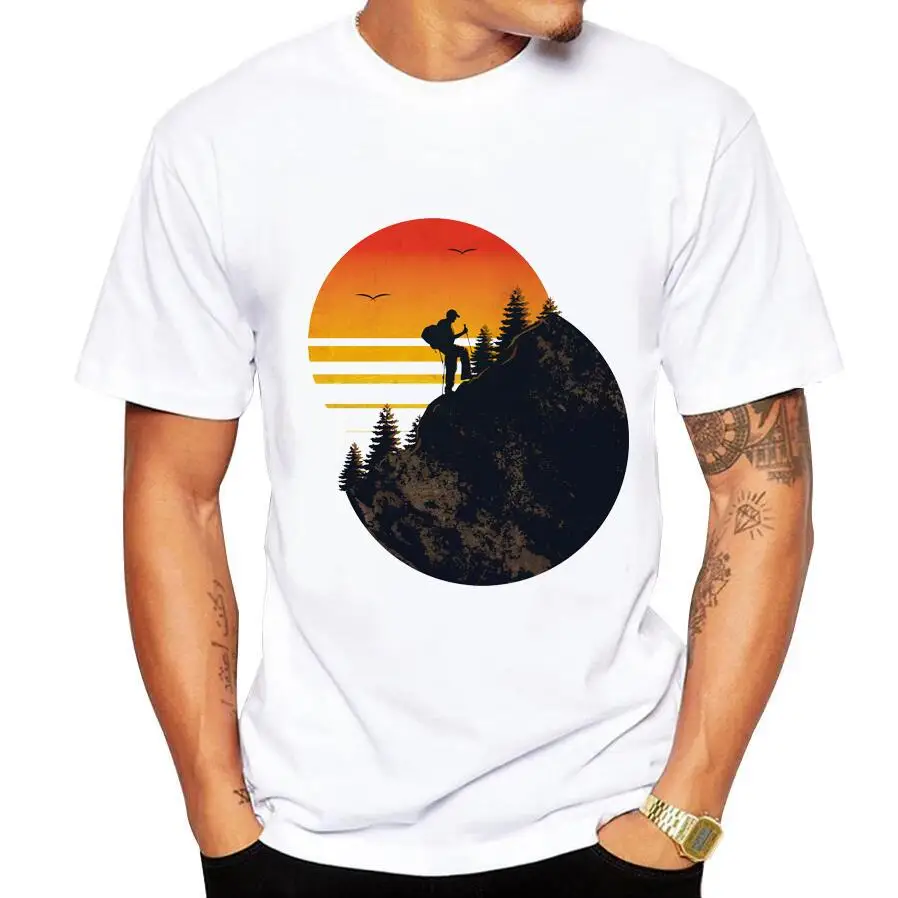 Мужская футболка с принтом Орел на закате и гор стильные летние топы