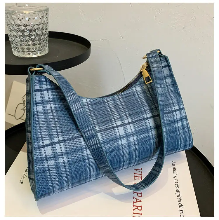 

Женская сумка в клетку, в полоску, на плечо