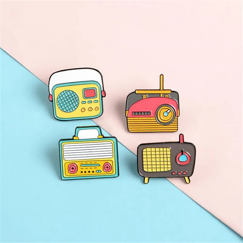 4 шт. новый креативный радиоприемник брошь симпатичный значок булавка Женский