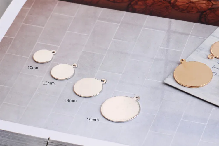 Минималистичные серьги-гвоздики сделай сам клипсы для ушей кисточки аксессуары