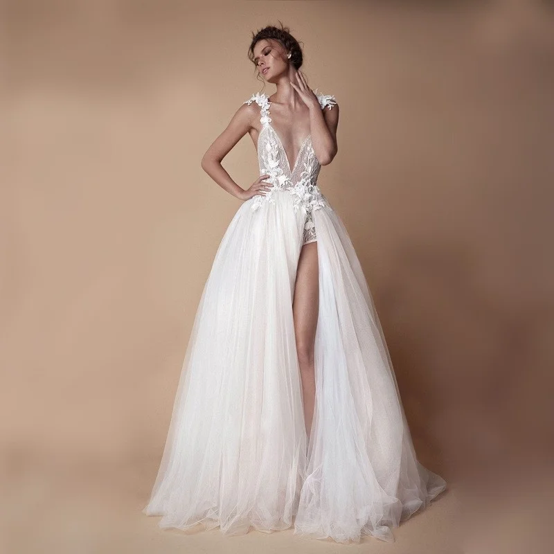 

Main Wedding Dress 2021 New Style Temperament Bride Perspective Tailing Sen Series Dream Slim Fit Light, Simple And Thin