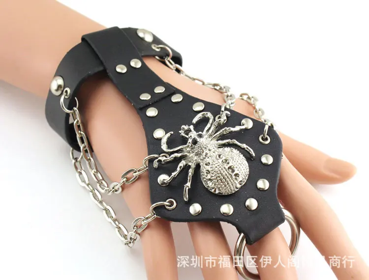 

Crazy non-mainstream rivets chain punk Crazy Leather Bracelet skull and Spider