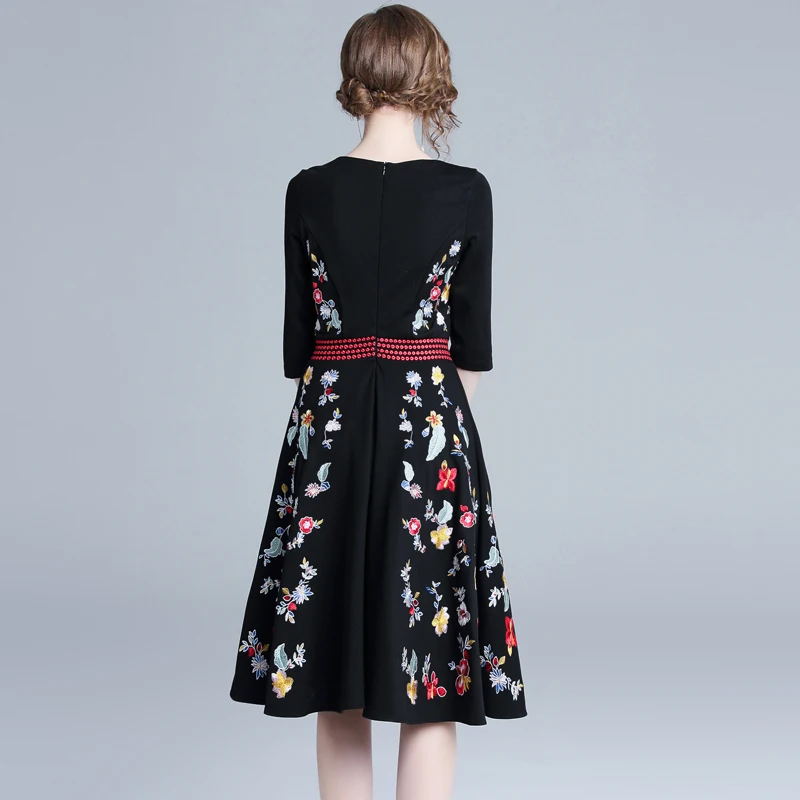 Летнее высококачественное новое женское платье с цветочным рисунком черное