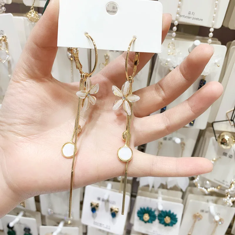 

Korean New Flower Long Tassel Earrings Female Lovely Sweet Cute Simple Earring for Girls Women Temperament Shiny Jewelry Gifts