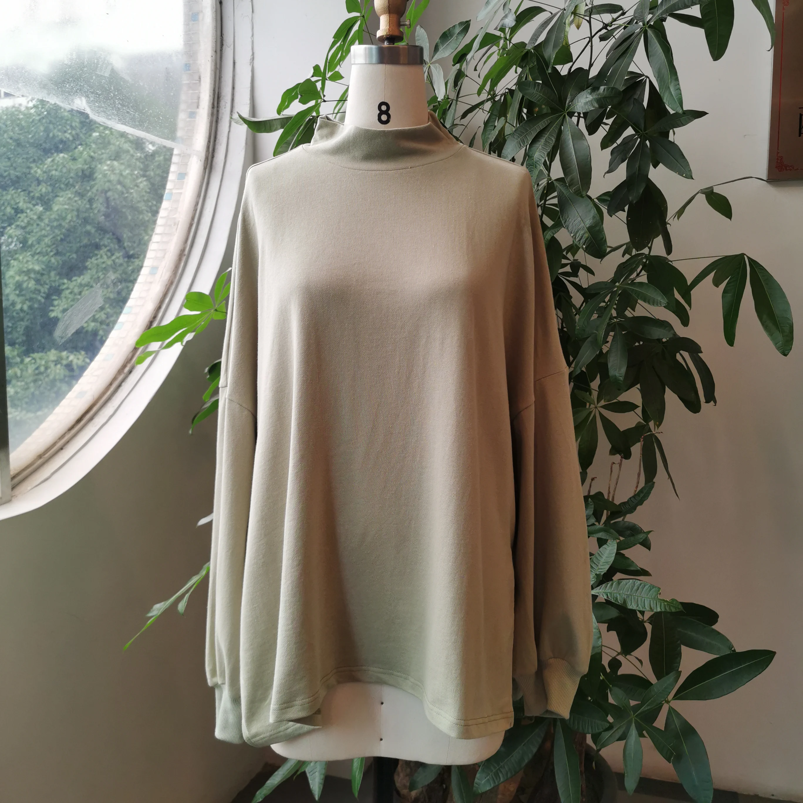 Женский свободный пуловер свитер составного кроя в корейском и японском стиле с