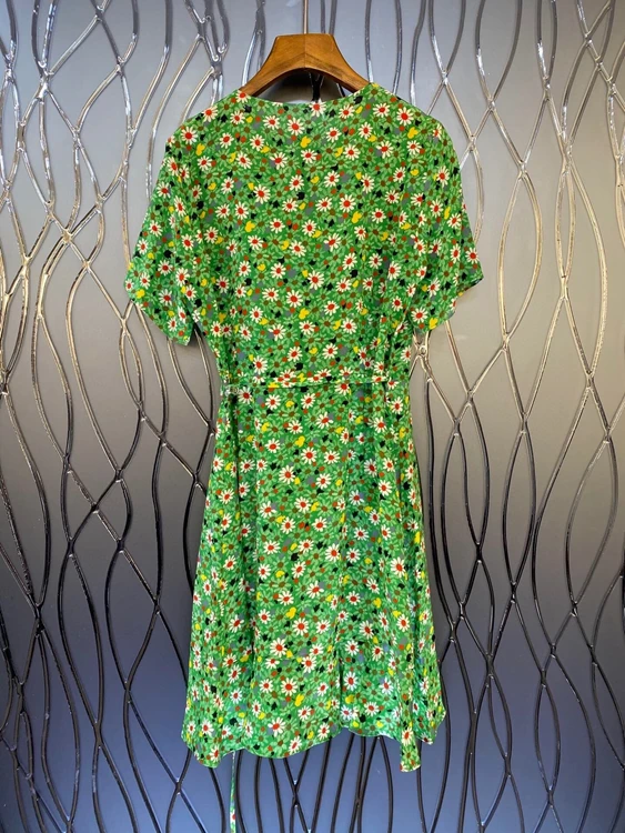 

2021 spring and summer new women's V-neck waist side knot decoration fashion silk short sleeve Printed Dress 325