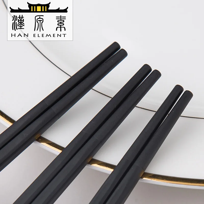 Для японского суши магазина и домашней кухни используется противоскользящая