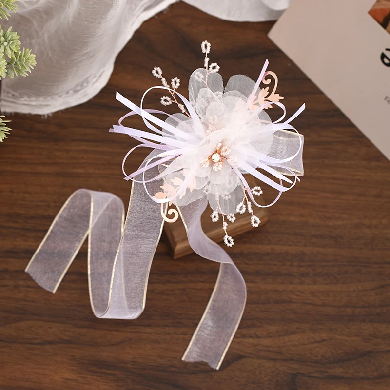 

Свадебный корсаж с кристаллами для выпусквечерние вечера, белый цветок ручной работы на запястье, Шелковый жемчуг, цветок на запястье подру...