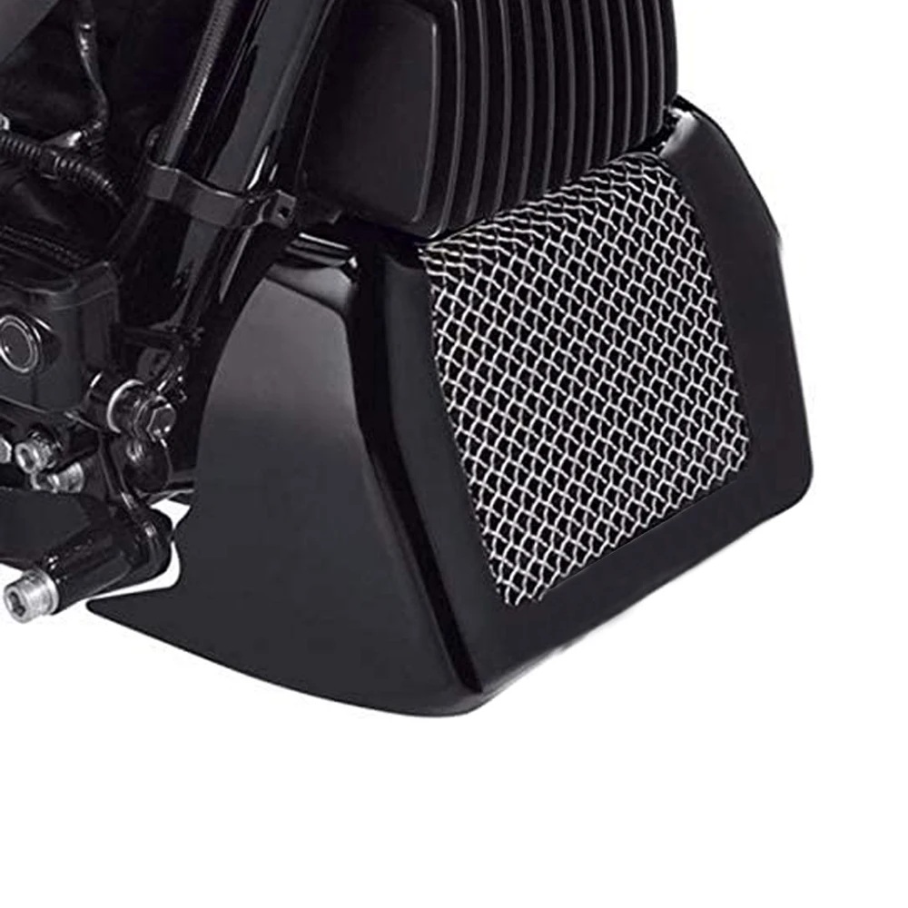 

Oil Cooler Cover Deflects Road Debris with Style For Harley Touring Road King Street Glide FLHXS FLTRX FLHR 17-18 2017 2018