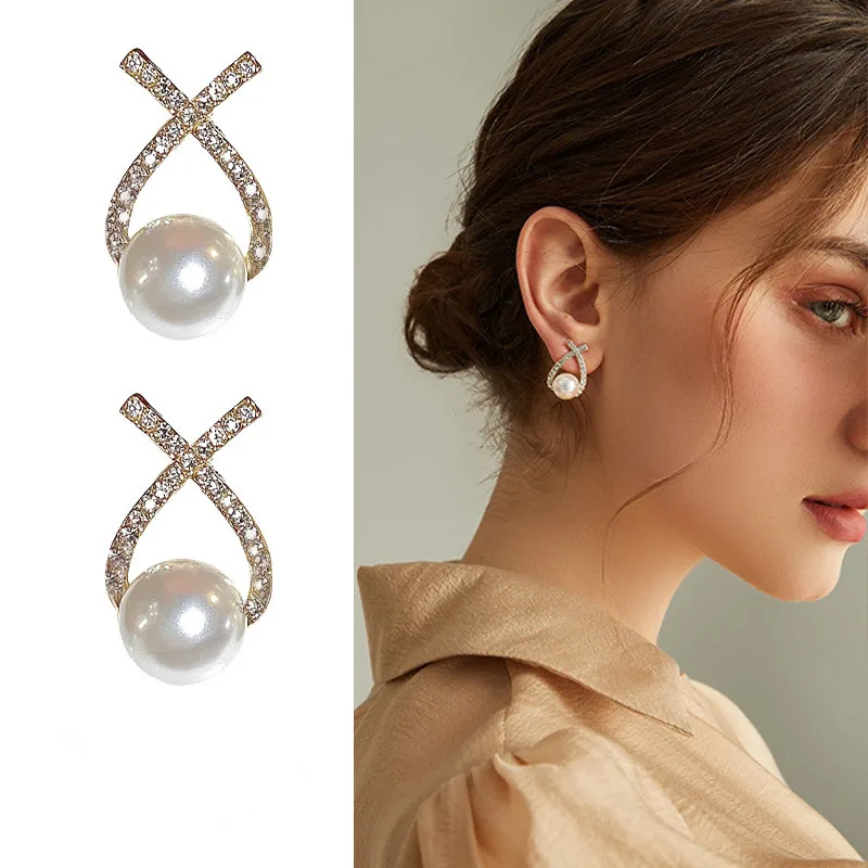 

Simple Temperament Cross Pearl Stud Earrings for Women