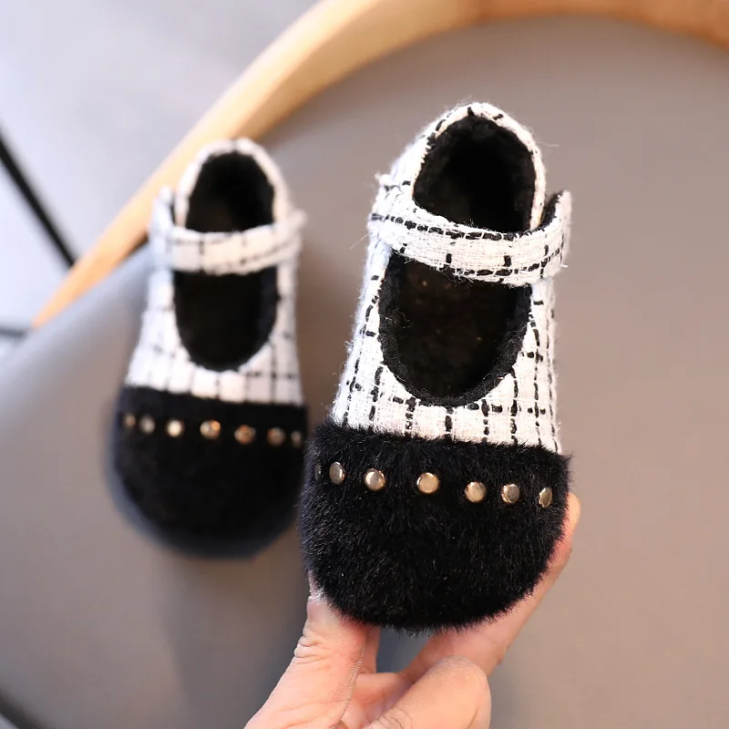 

Fashion Autumn and Winter New Cotton Shoes Mesh Rivet Little Kids Korean Square Head Soft Sole Baby Walking Shoes 21-30