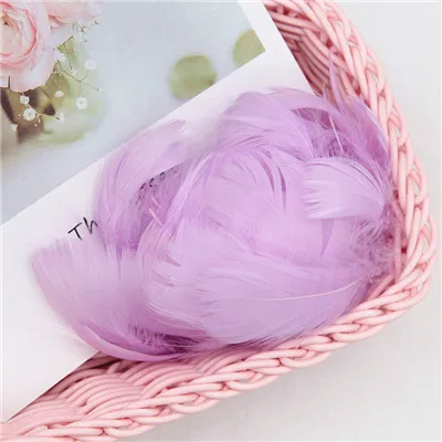 light purple 100pcs 100 шт, натуральные перья лебедя, 4-8 см, смешанные белые окрашенные цвета, гусиное перо, одежда для свадебной вечеринки, украшения для самодельного изготовления перьев - Цвет: light purple 100pcs