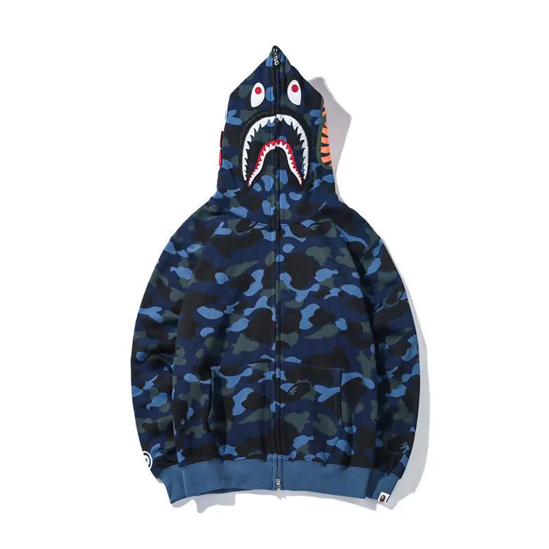 

Autumn and winter Korean style shark tide brand embroidered camouflage hooded sweater for lovers
