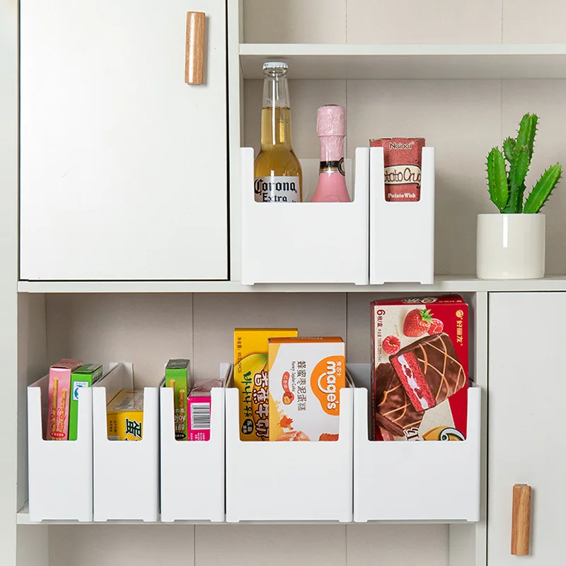 

Пластиковый ящик для хранения искусственных предметов