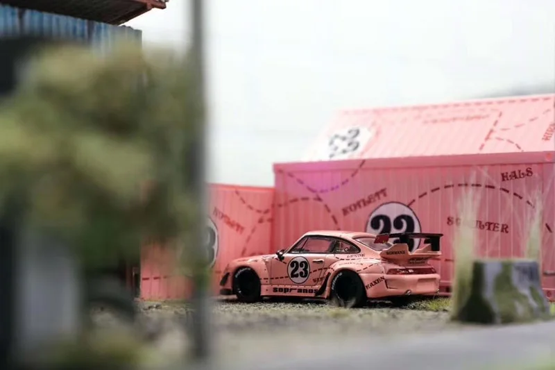 

Tarmac Works cars 1:64 RWB 993 Sopranos container 911 Pink pig 23 Collection car