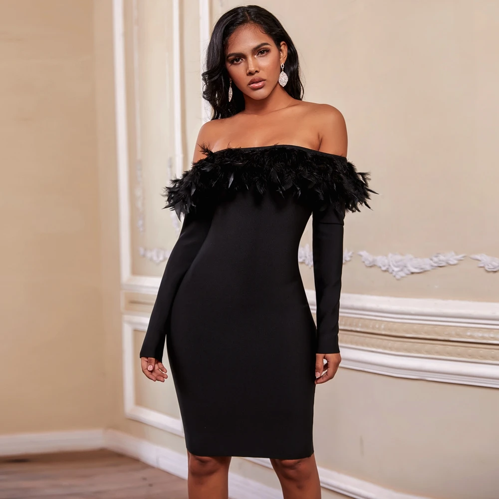Женское облегающее платье с оленем черное Бандажное открытыми плечами и длинным