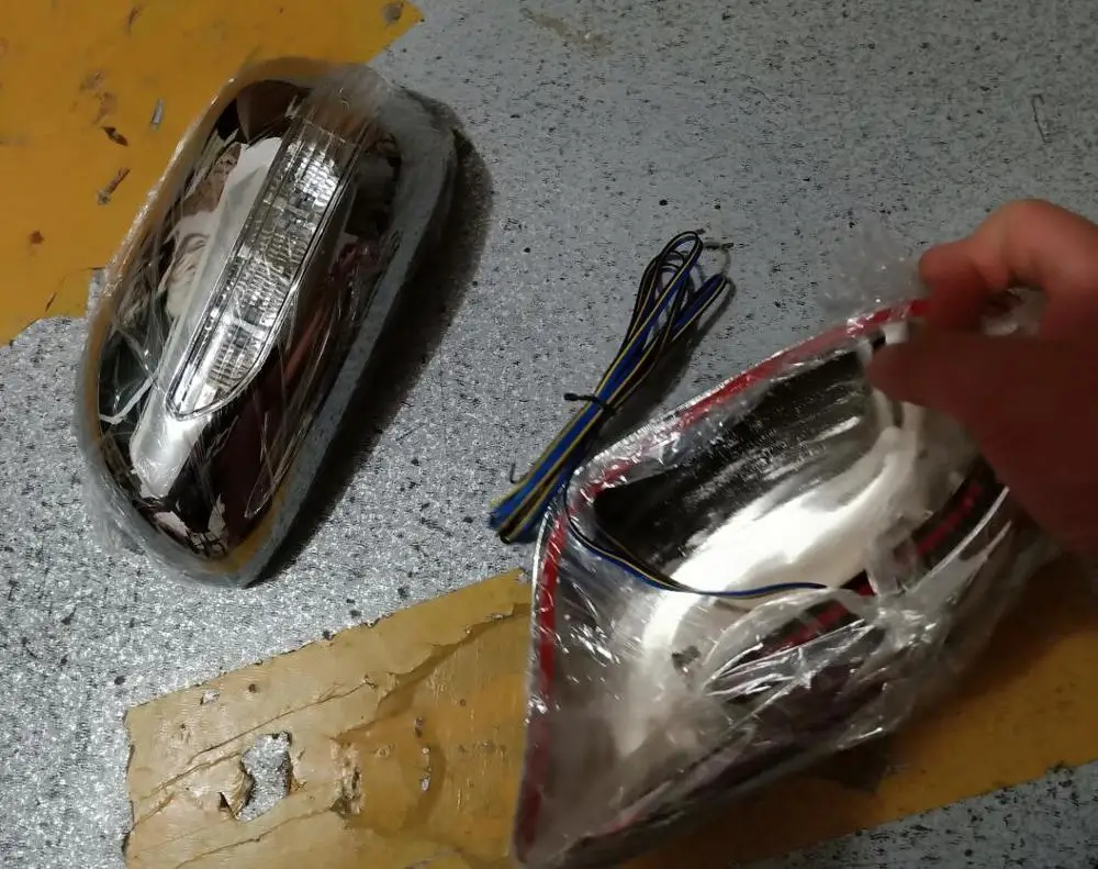 Car accessories Chrome-plated back cover with mirror doors LED case for Toyota Wish 2003-2006 | Автомобили и мотоциклы