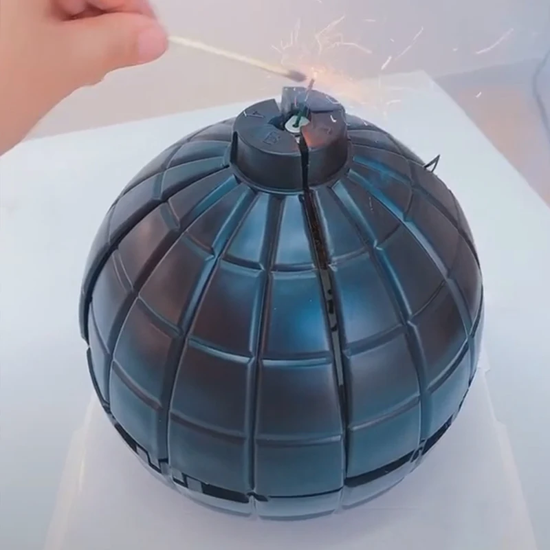 

Creative And Srprise Bomb Shaped Box DIY Birthday Party Surprise Cake Gift