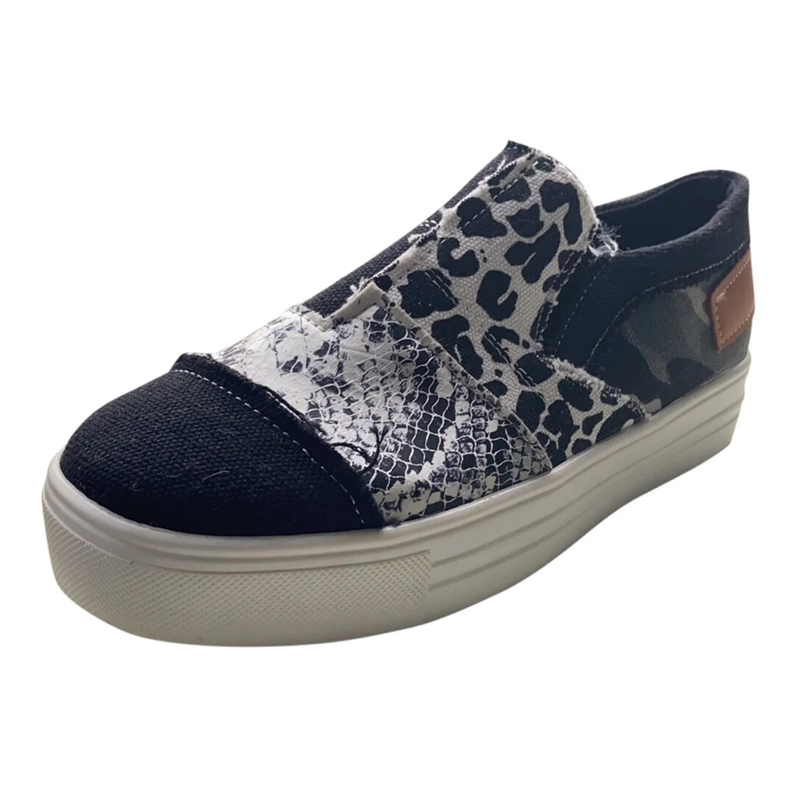 

Casual Canvas Shoes Women Leopard Print Fashion Women Vulcanized Shoes Color Matching Is Light Shoes For Women Sneakers