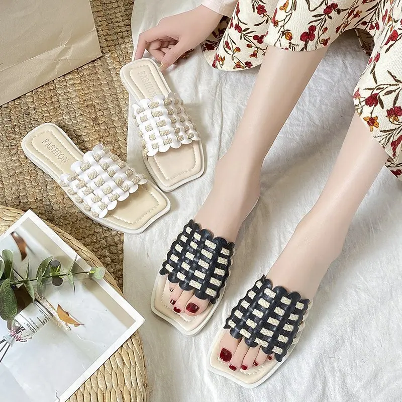 

Low Female Shoes Summer Clogs Woman Slippers Casual Slides 2021 Beach Luxury Soft Flat Fashion Rubber Basic PU Rome Slippers Wom