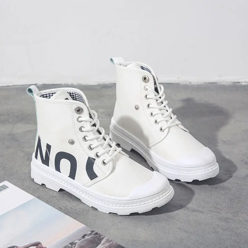 

Women's Winter Boots New Breathable British Wind Ladies Short Boots New Fashion High-top Women Casual Flat Boots