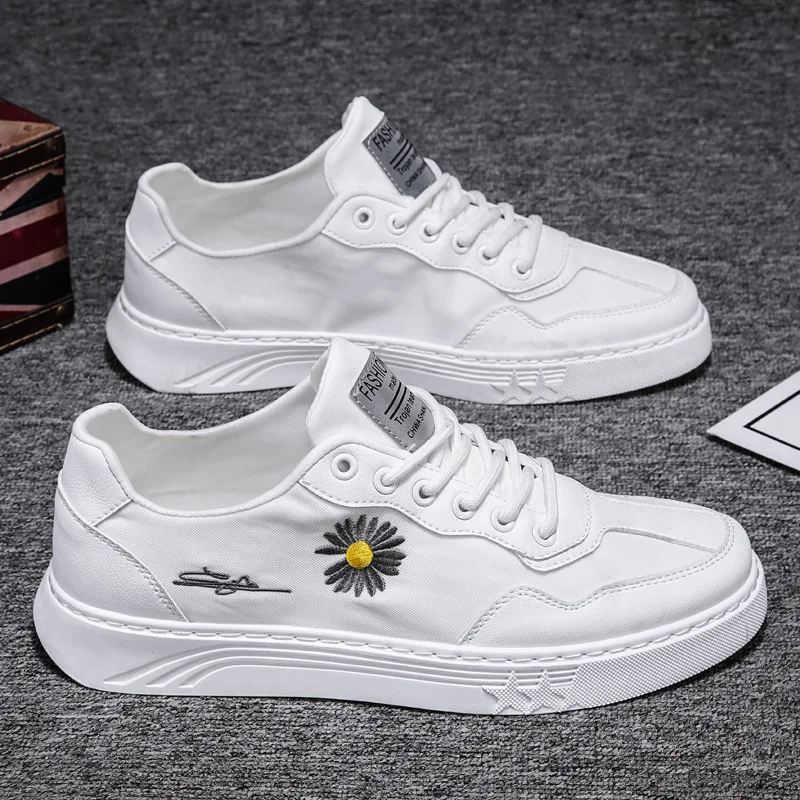 

Light Boarding Shoes Sport Sneakers Caual Men Chaussures Homme Jogging Shoes Breathable Outdoor Walking Shoes White Shoes