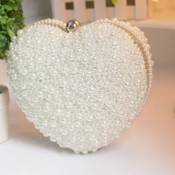 

Модная Сумка-клатч с жемчугом в стиле ретро