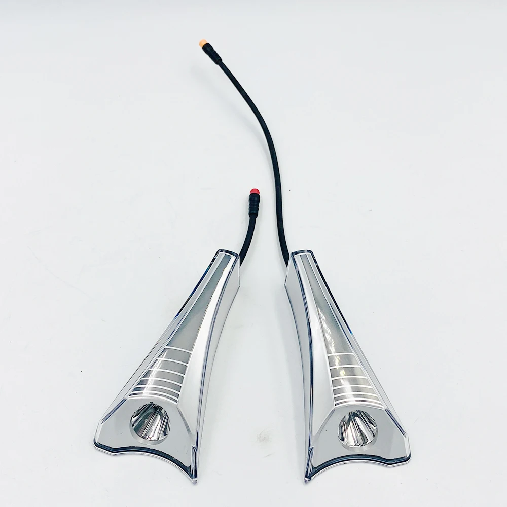 Оксо-OX Супер е-скутер способный преодолевать Броды спереди светильник задний