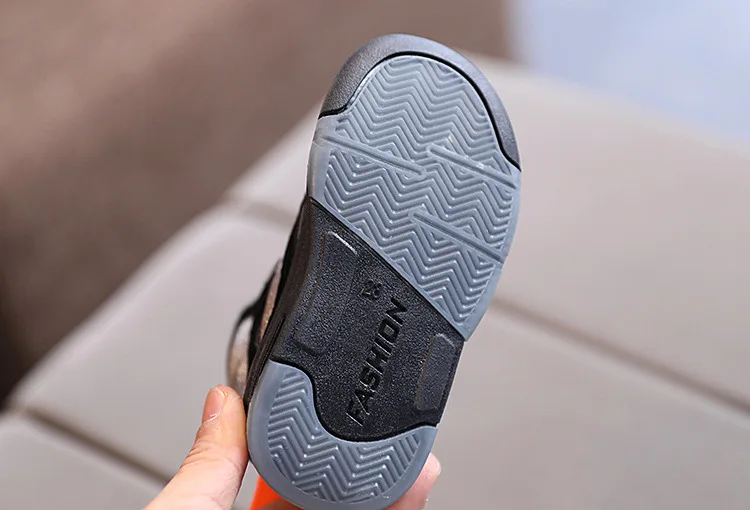

Child Girls Sport Shoes Plush Boots Fashion Breathable Kids Boys Shoes Girls Anti-Slippery Sneakers Baby Toddler Running Shoes