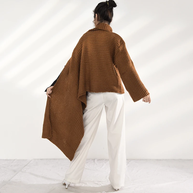 

[EAM] Brown Irregular Big Size Knitting Sweater Turtleneck Long Sleeve Women Pullovers New Fashion Spring Autumn 2021 WJ03816