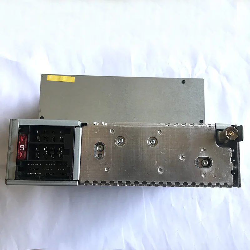Автомобильный радиоприемник rcn210 USB MP3 aux Bluetooth CD плеер для Golf 4 MK4 Passat B5 Polo 9N |