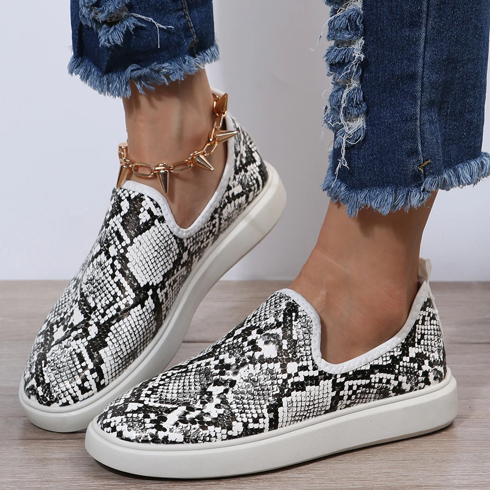 

Women's Vulcanize Shoes Spring Autumn Casual Breathable Mesh Outdoor Fitness Running Shoes Casual Shoes For Women Sneakers Mujer