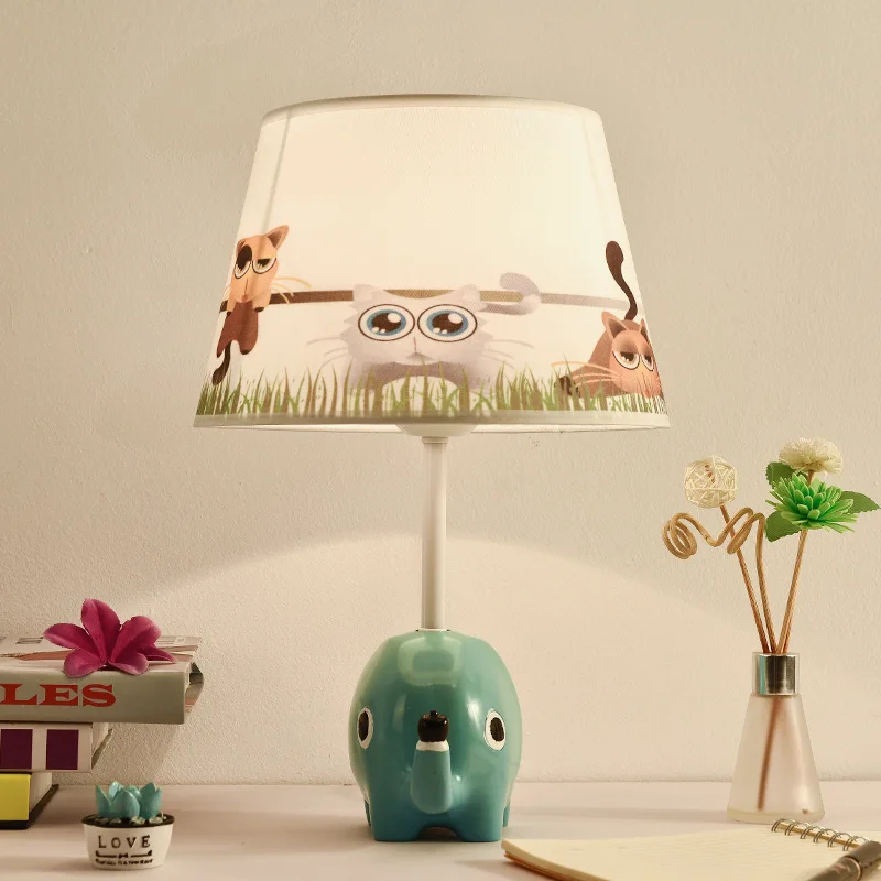 Европейская настольная лампа в виде маленького слона, прикроватная лампа для кабинета, светодиодная настольная лампа для защиты глаз, детс...