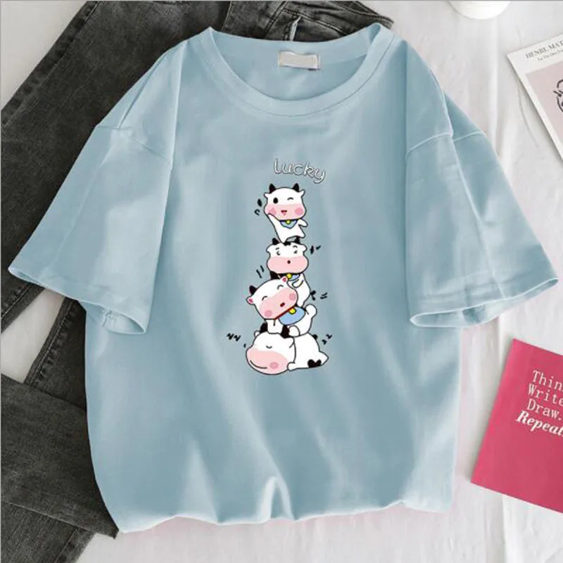 

Женская футболка с коротким рукавом, круглым вырезом и принтом