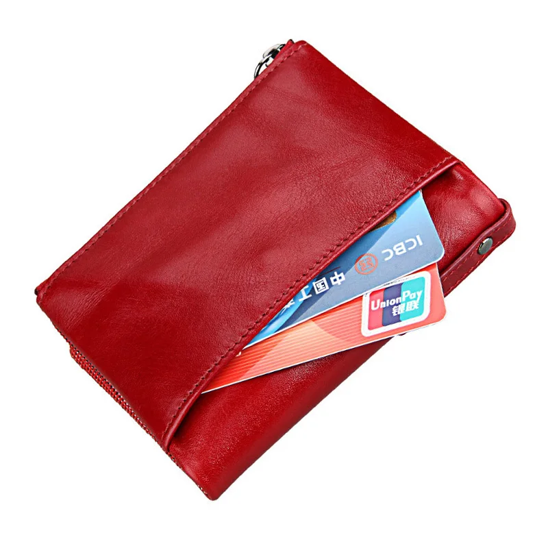 Женский кошелек из натуральной кожи с отделением для карт красного цвета на