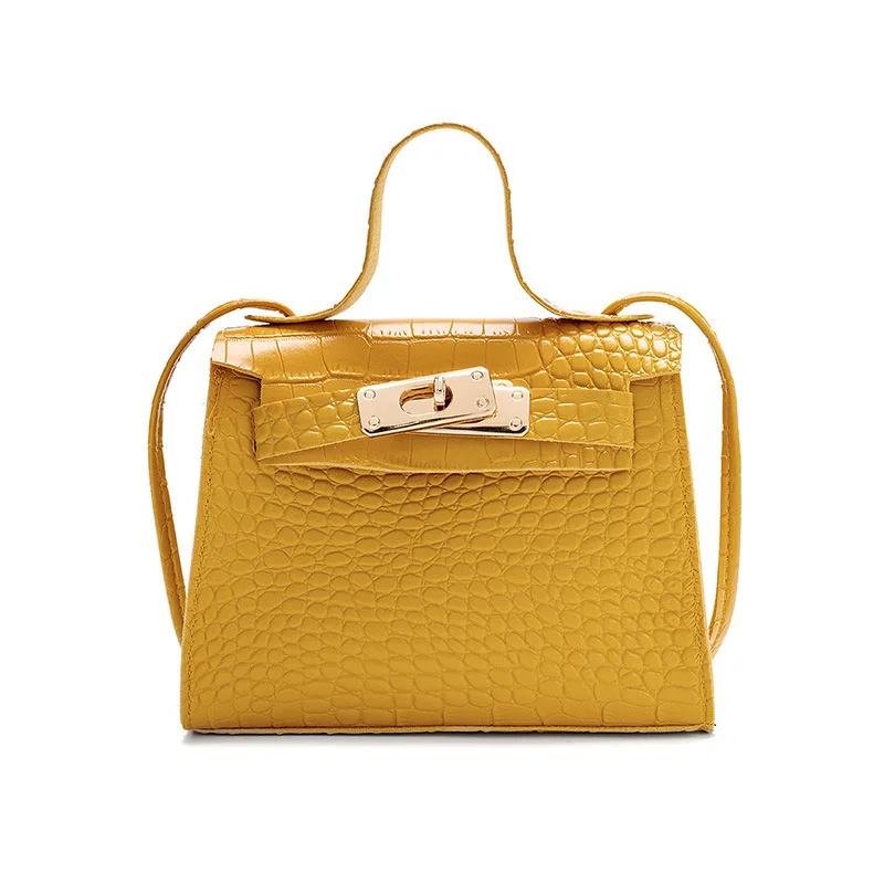 

womens hands 2021 summer new single shoulder messenger fashion trend small square women's bag purses