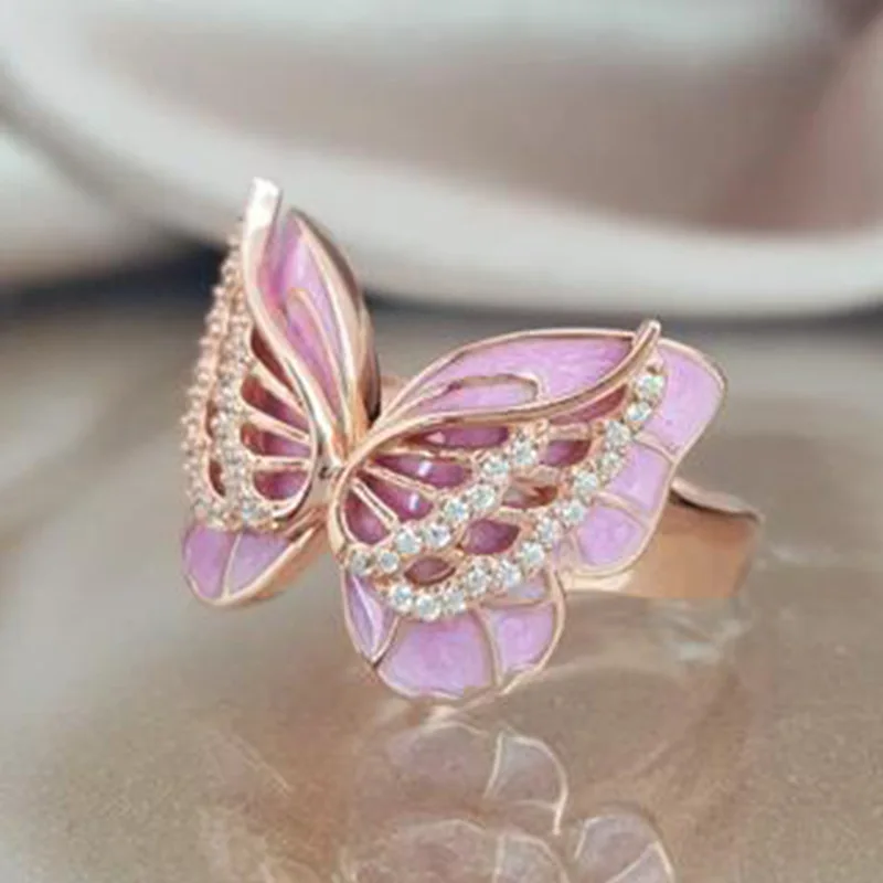 Роскошное обручальное кольцо с опалом и крылом-бабочкой обручальные кольца