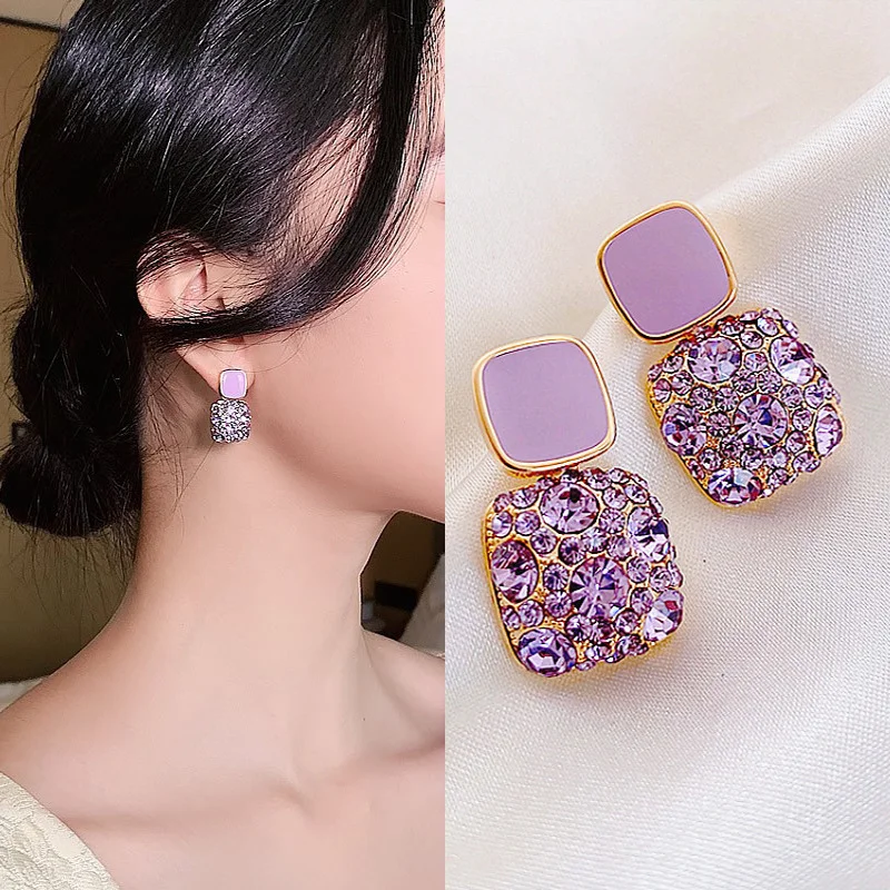 

Purple Earrings Female Exquisite Fashion Stud Earrings Retro Temperament High-quality Square Diamond-encrusted Earrings