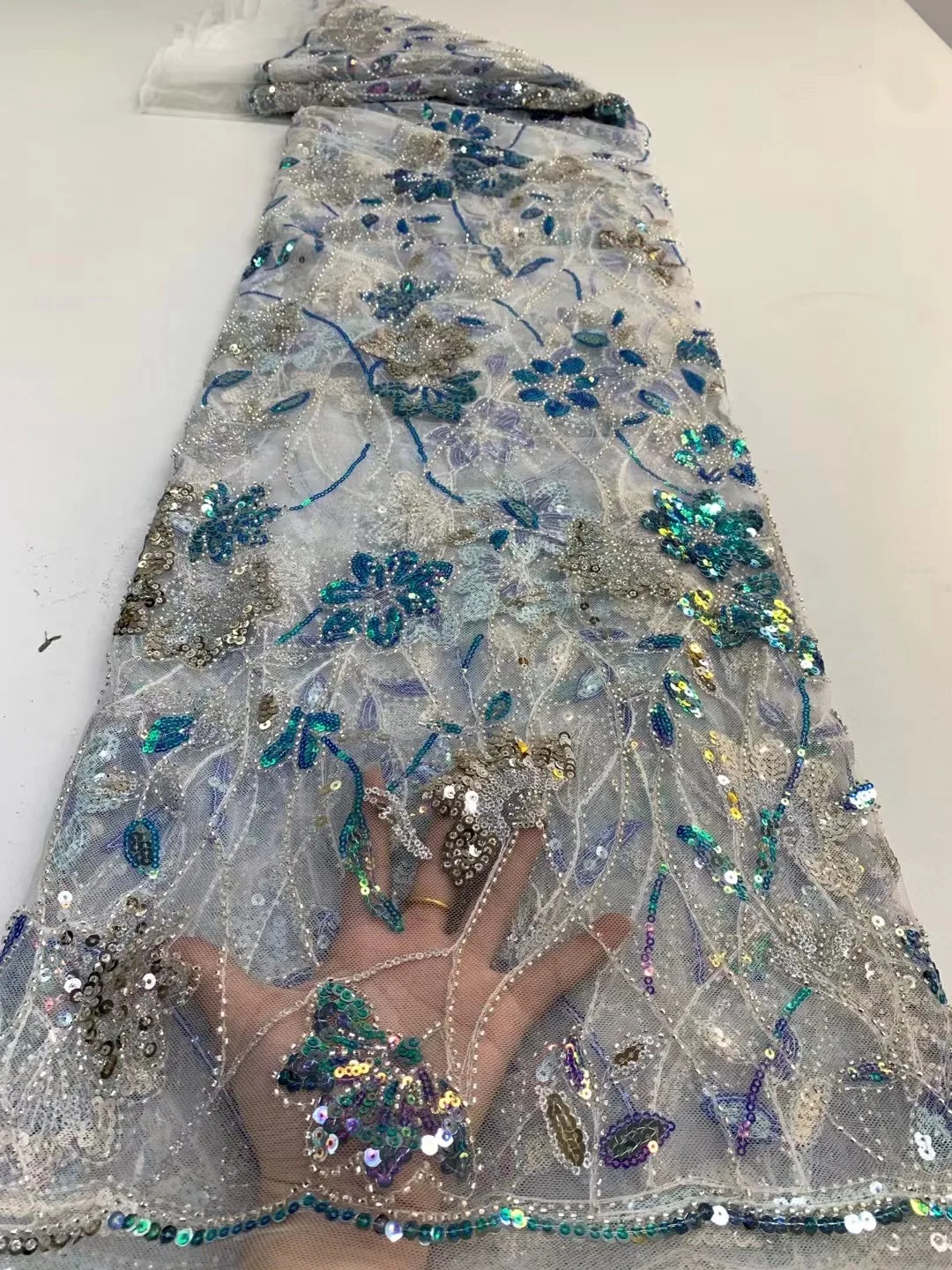 

2022 African High Quality 5 Yards Cozy Fabric Nigerian Hand Made 3D Sequins Tulle Lace Noble And Elegant Silk For Woman Dress