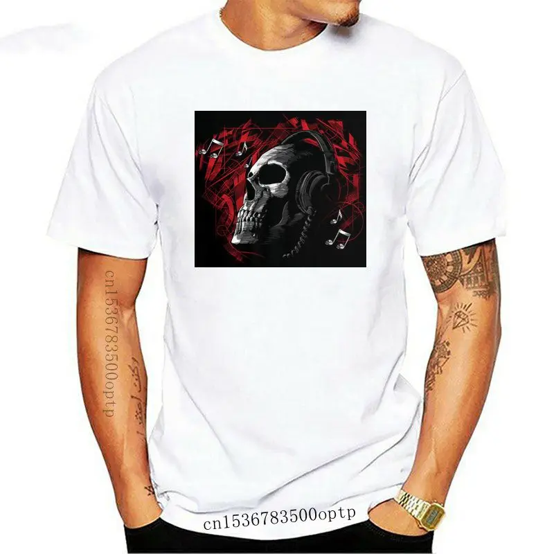 

Мужская футболка с рисунком черепа