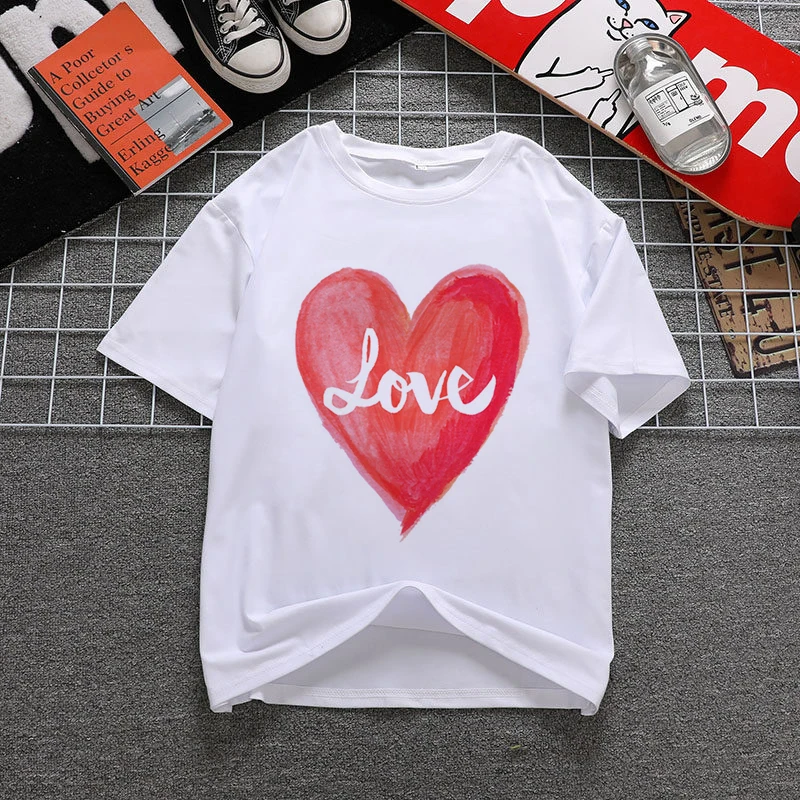 

Vogue T-shirt ladies summer casual T-shirt Tees Harajuku Korean graphic tops Kawaii short- sleeved female T-shirt Casual T-shirt