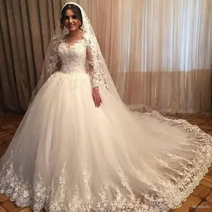 Ivory Ball Gown Wedding Dresses Sheer Long Sleeves Lace Appliqued Custom Made Chapel Train Wedding Bridal Gowns
