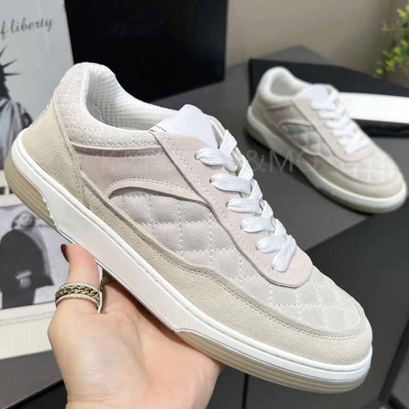 

2022 New Feshion Brand Flat Shoes Women Mixed Color Sports Shoes Lace Up Round Toe Sneakers Flat Casual Shoes Walking Shoes