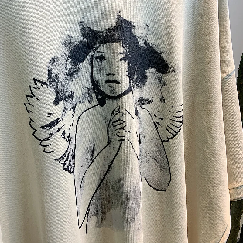 

Oversized T Shirt Men Women 2019 New Style Little Girl Printed Kanye West Tees Hiphop Streetwear Men Cotton Casual Tshirt