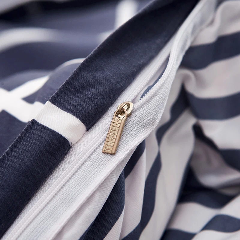 

Bedding Set 4 In 1,Microfiber 1 Duvet Cover,2 Pillow Shams and 1 Bed Sheet,Queen,King,Twin,Full Size,Comfort UniqueDesign