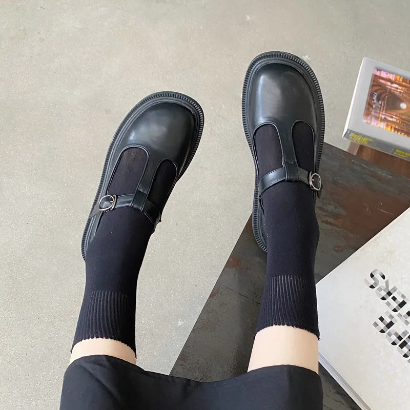 Koovan Women's Leather Shoes 2020 Vintage Mary Jane Women's Shoes Hollow Round Straight-Line Buckle Shoes Flats