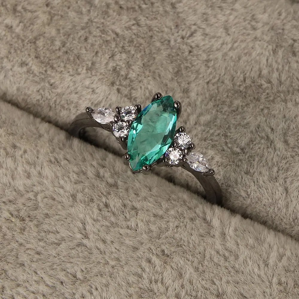 

Popular fashion 925 sterling silver wedding ring platinum edge zircon luxurious green water droplets ms crystal jewelry gifts